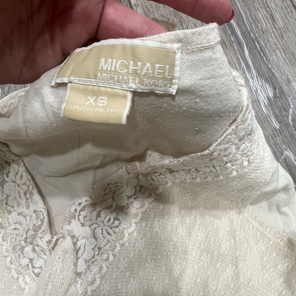 EUC Michael Kors lace ruffle layers Stretch beige/cream sexy low cut xs/s - Picture 2 of 5